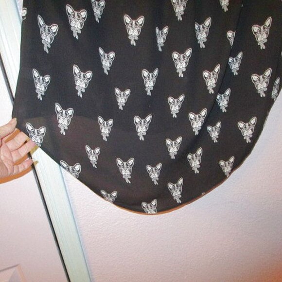 Torrid GEORGETTE Harper Size 3X BLOUSE Tunic Top DOG PRINT Pockets FLOWY Light - Picture 10 of 12